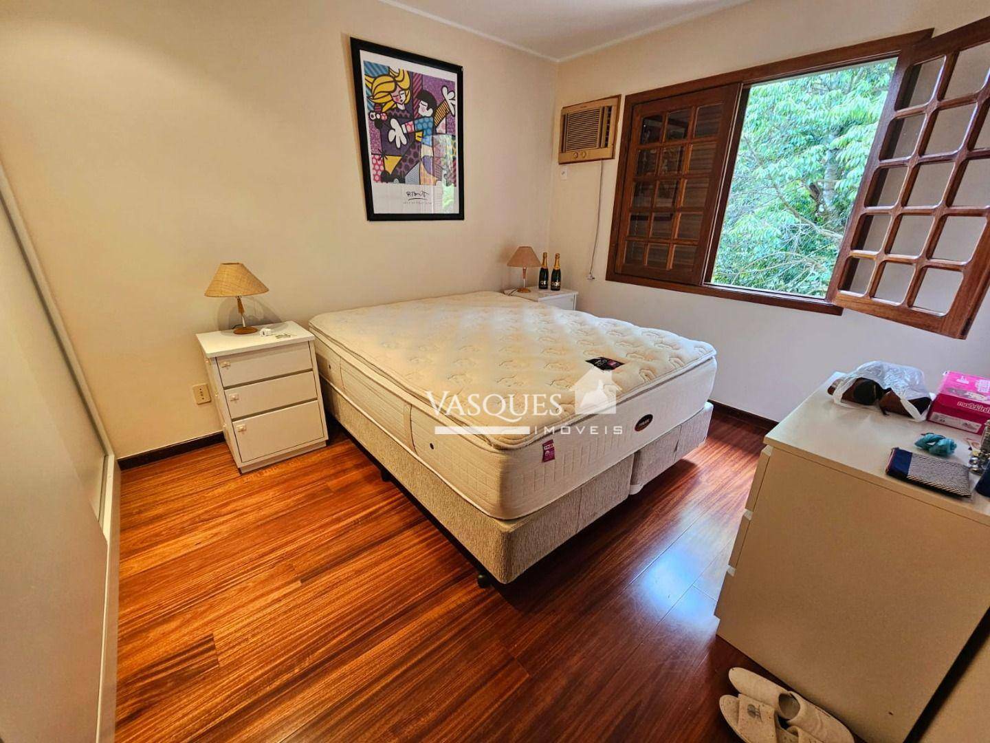 Casa de Condomínio à venda com 4 quartos, 156m² - Foto 13