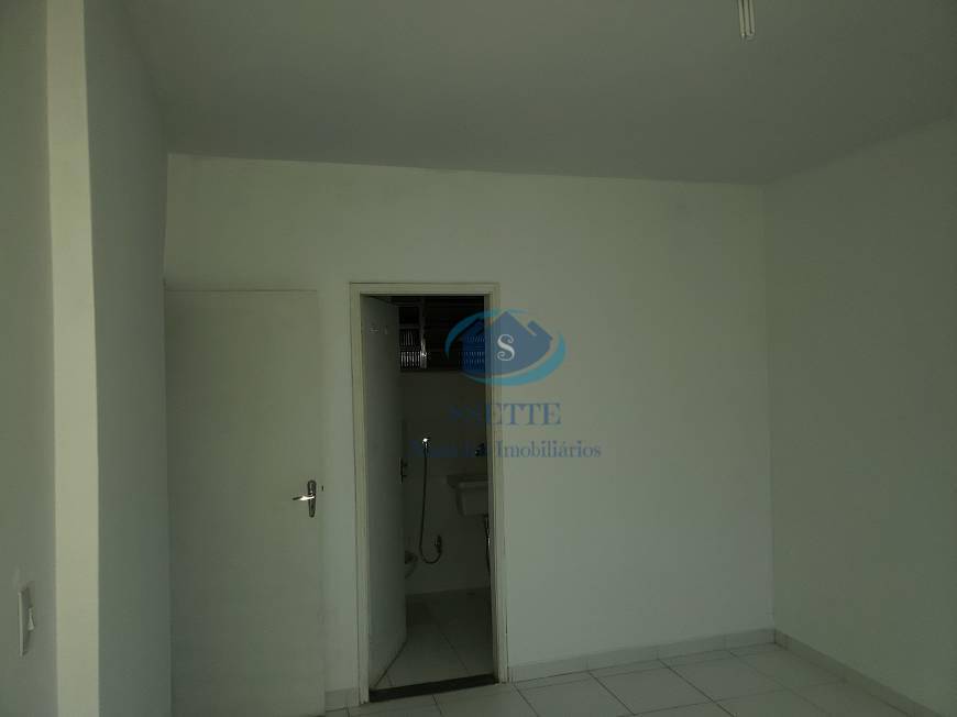 Apartamento para alugar com 1 quarto, 40m² - Foto 2