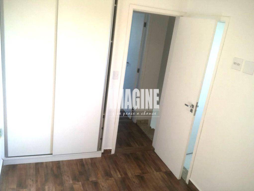 Sobrado à venda com 2 quartos, 94m² - Foto 12