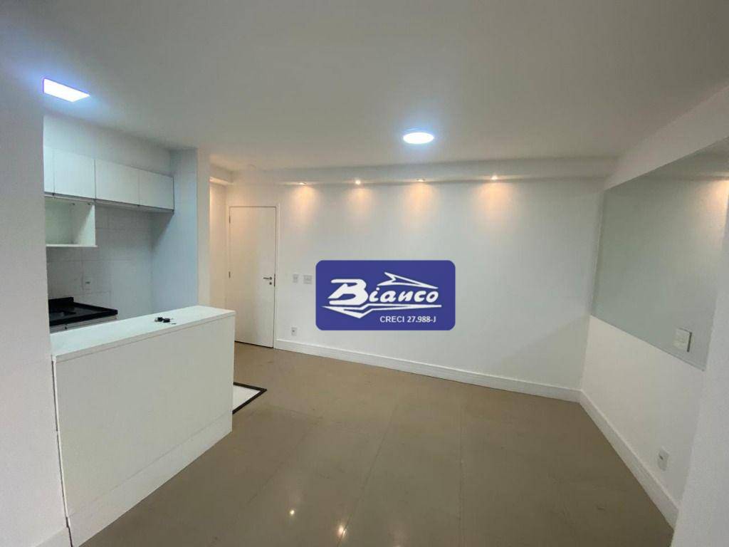 Apartamento para alugar com 2 quartos, 65m² - Foto 3