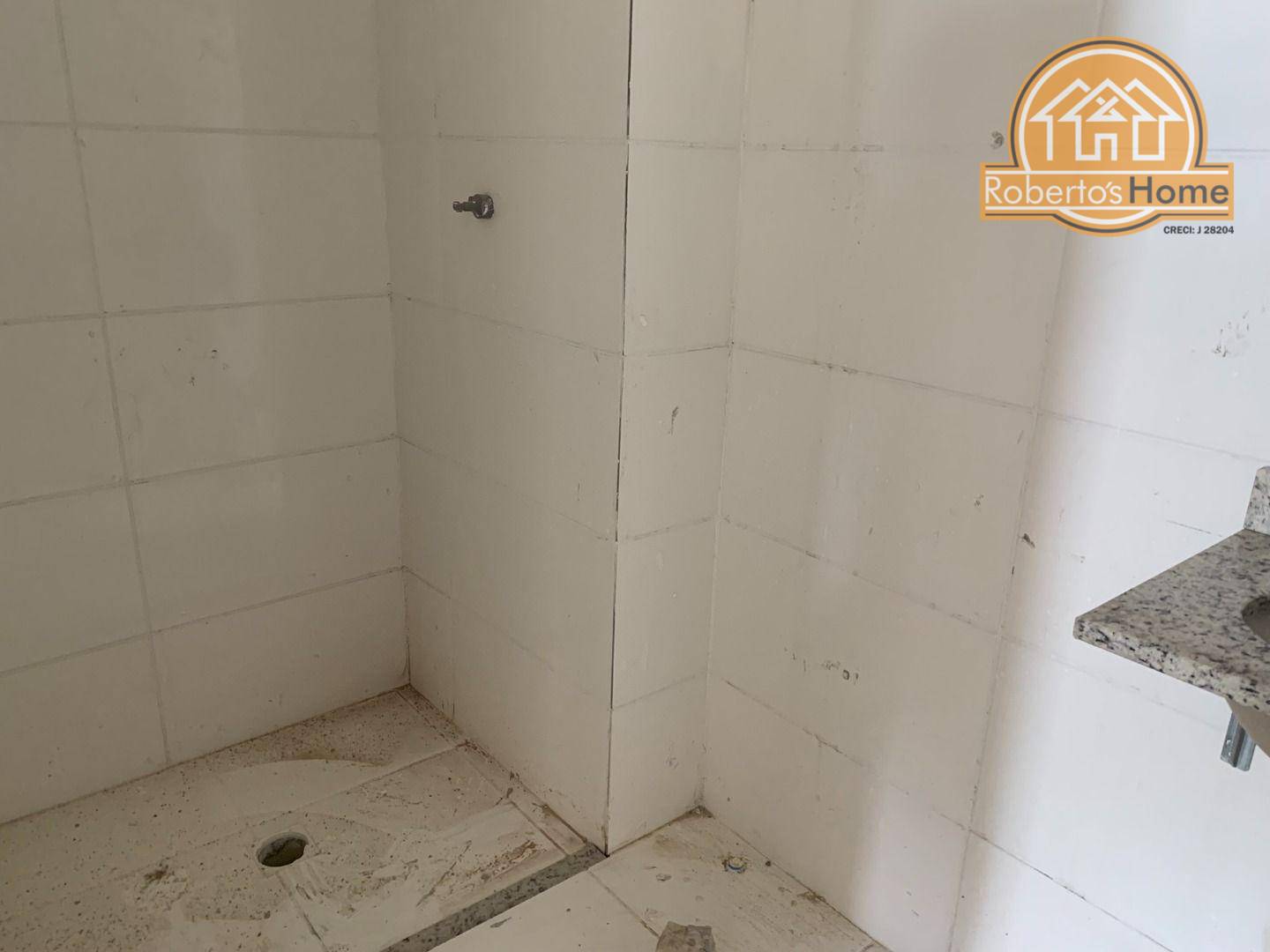 Apartamento à venda com 2 quartos, 75m² - Foto 17