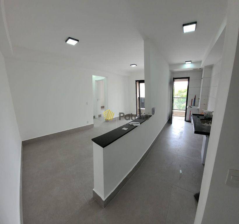 Apartamento para alugar com 2 quartos, 55m² - Foto 20