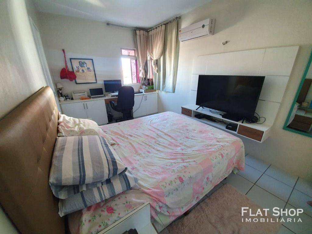 Apartamento à venda com 3 quartos, 121m² - Foto 9