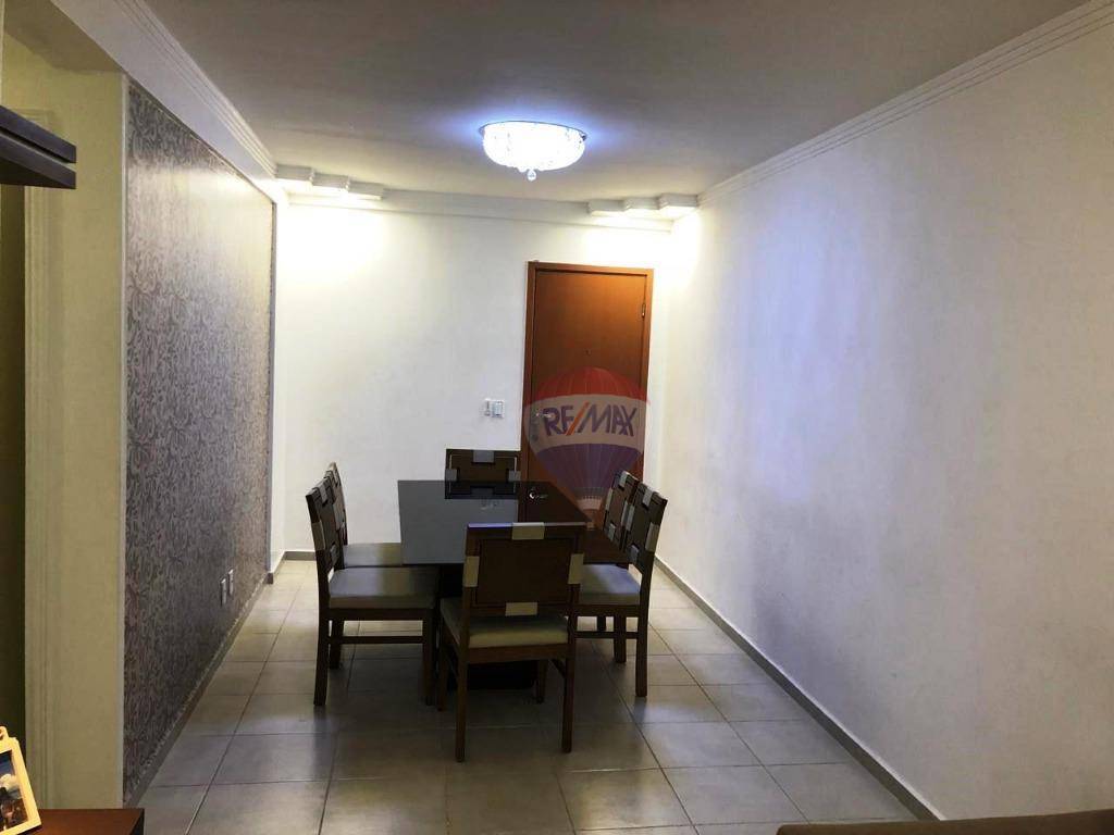 Apartamento à venda com 3 quartos, 86m² - Foto 4