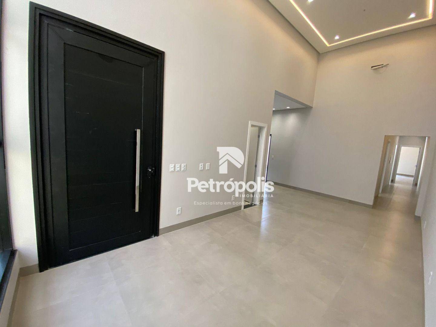 Casa à venda com 3 quartos, 168m² - Foto 9