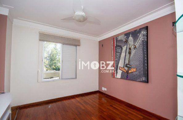 Apartamento à venda com 3 quartos, 128m² - Foto 12