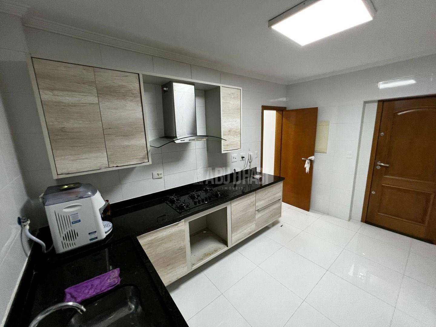 Apartamento à venda com 3 quartos, 145m² - Foto 20