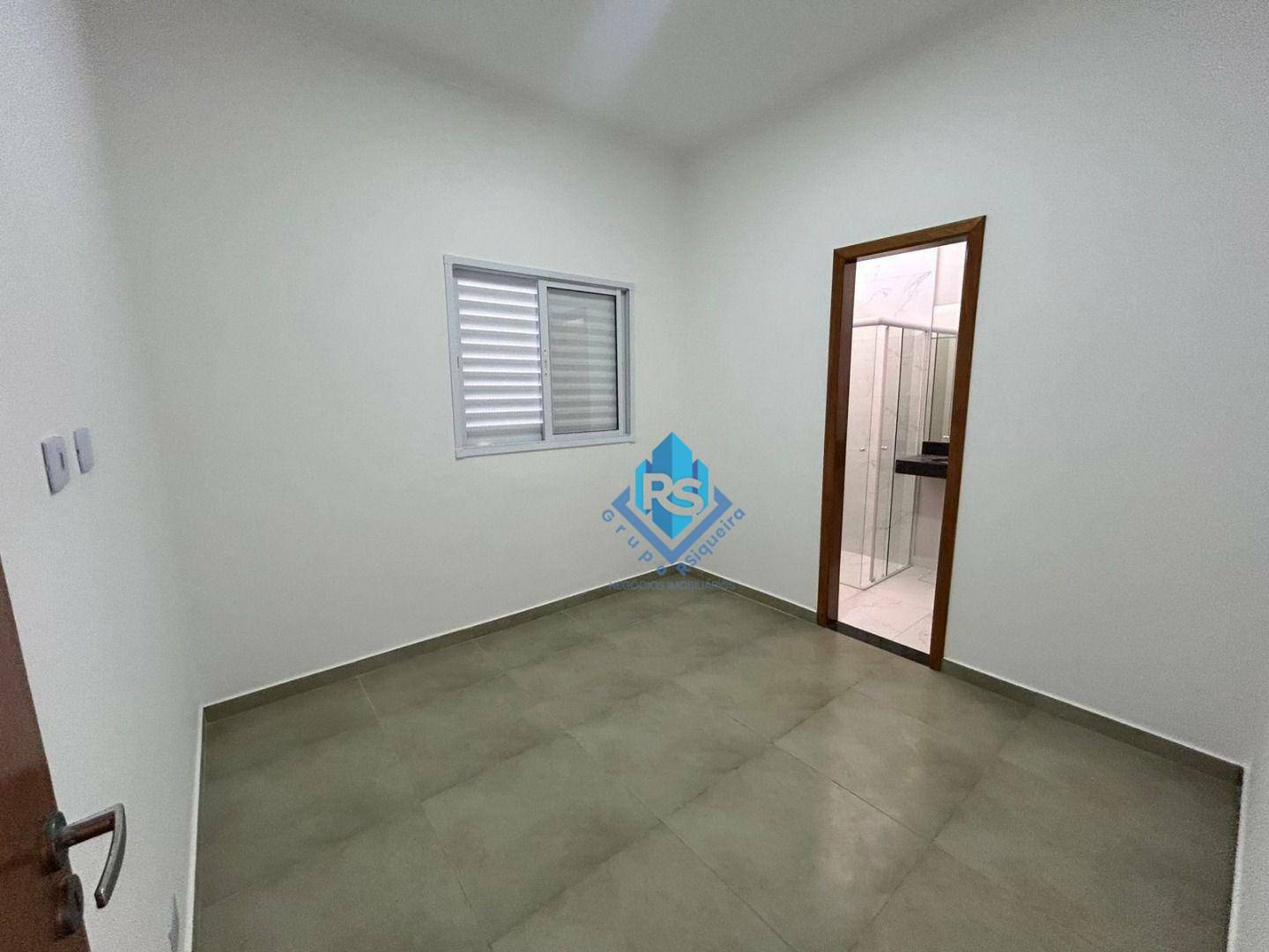 Casa à venda com 3 quartos, 211m² - Foto 8