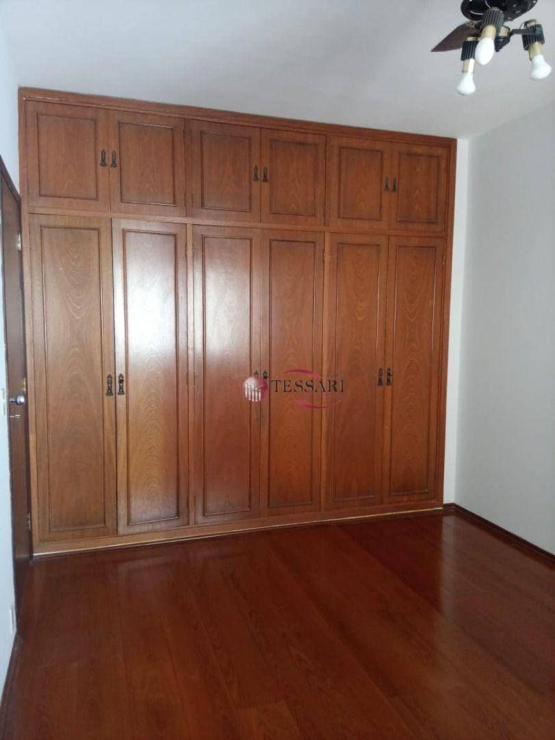 Apartamento para alugar com 2 quartos, 100m² - Foto 13