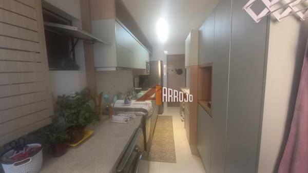 Apartamento à venda com 3 quartos, 70m² - Foto 5