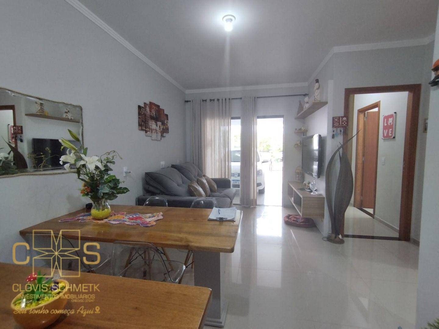 Casa à venda com 3 quartos, 85m² - Foto 4