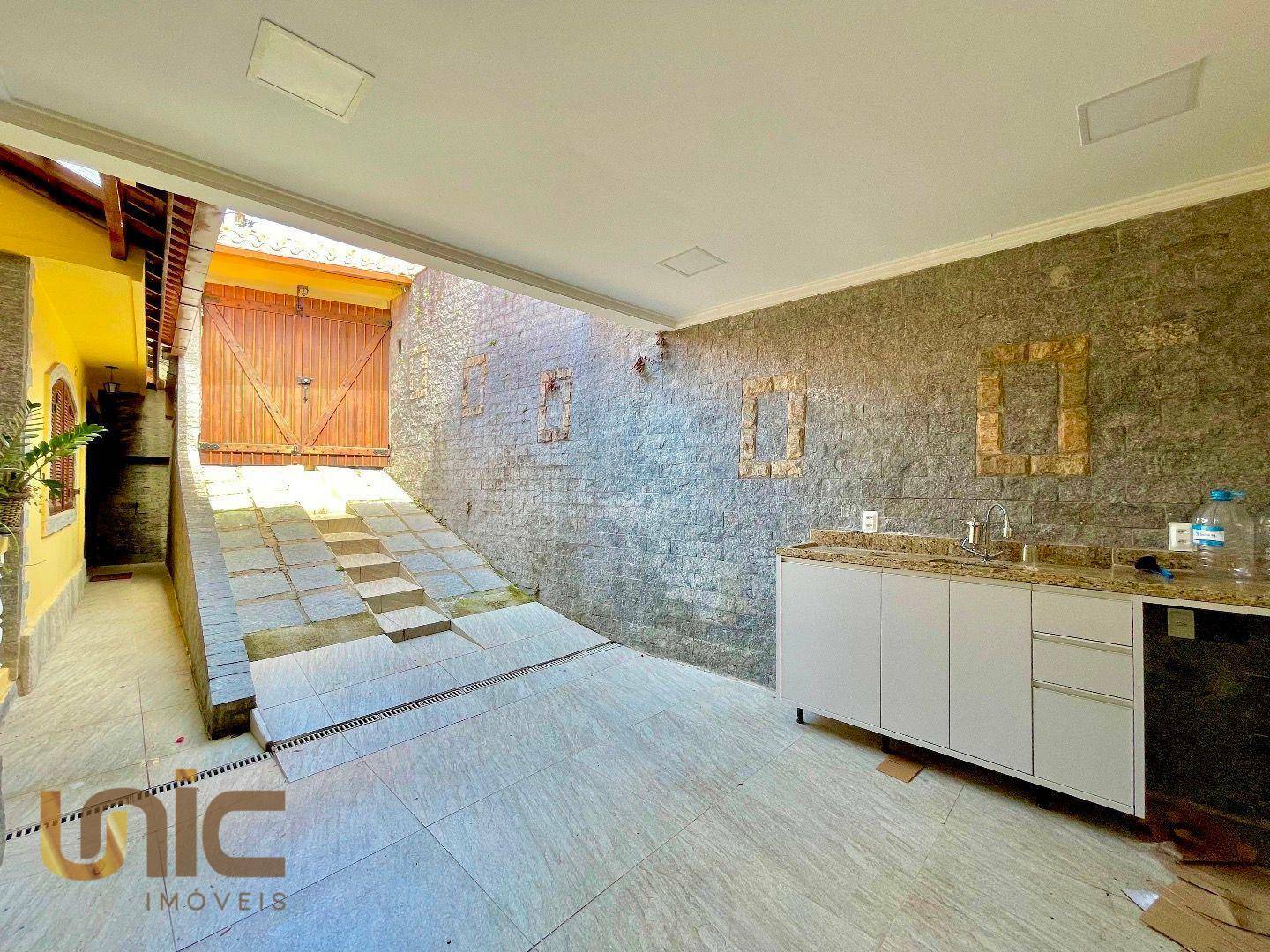 Casa à venda com 3 quartos, 140m² - Foto 25