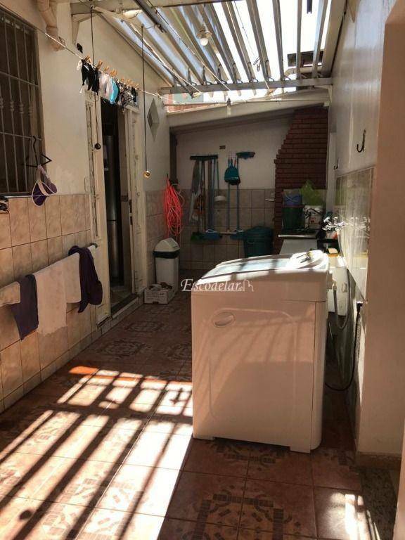 Sobrado à venda com 3 quartos, 228m² - Foto 31