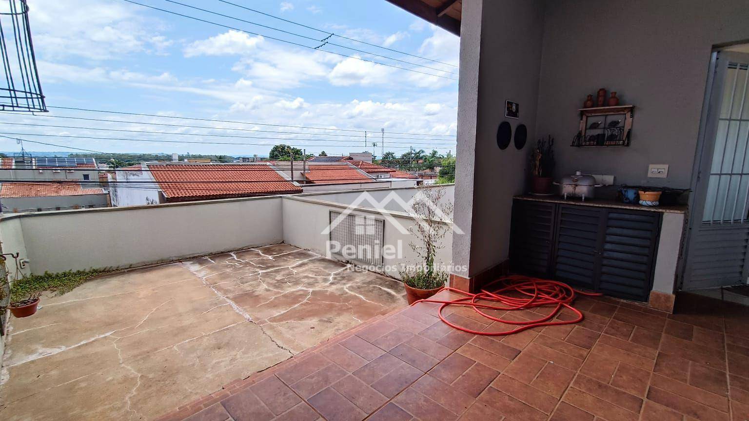 Casa à venda com 3 quartos, 352m² - Foto 23