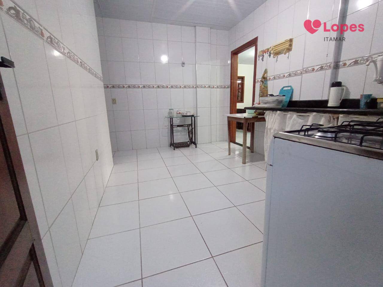 Casa à venda com 3 quartos, 105m² - Foto 11