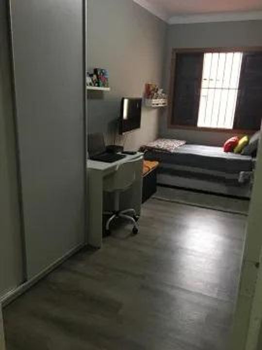 Casa à venda com 4 quartos, 307m² - Foto 10