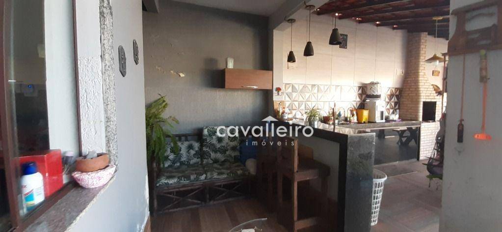 Casa à venda com 3 quartos, 230m² - Foto 5