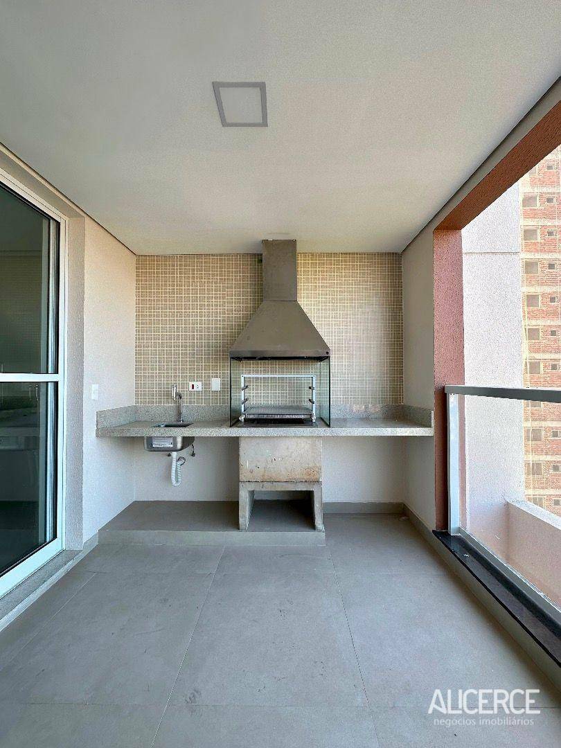 Apartamento à venda com 3 quartos, 150m² - Foto 10