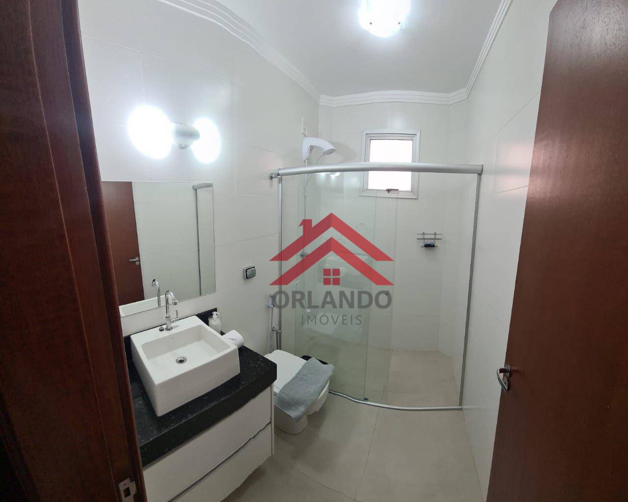 Apartamento à venda com 2 quartos, 70m² - Foto 6