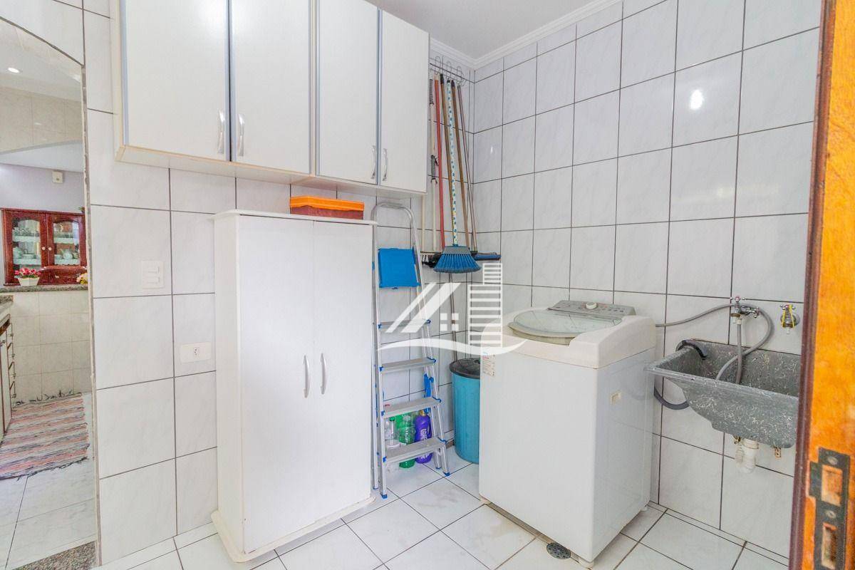 Sobrado à venda com 3 quartos, 228m² - Foto 21