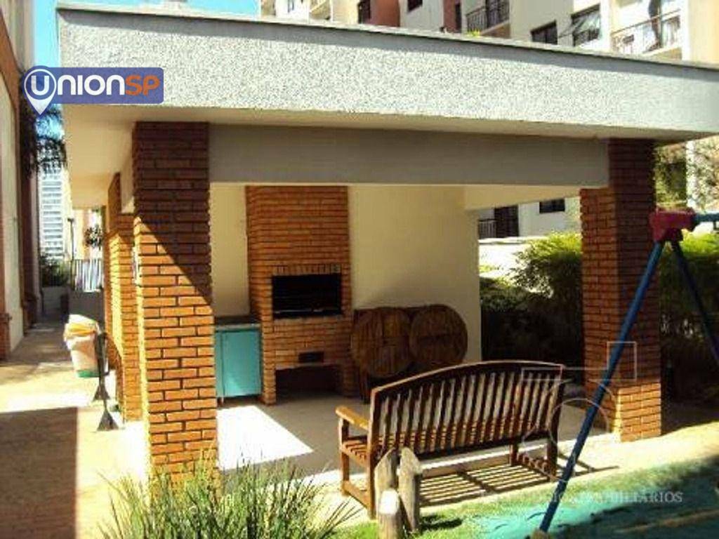 Apartamento à venda com 2 quartos, 55m² - Foto 15