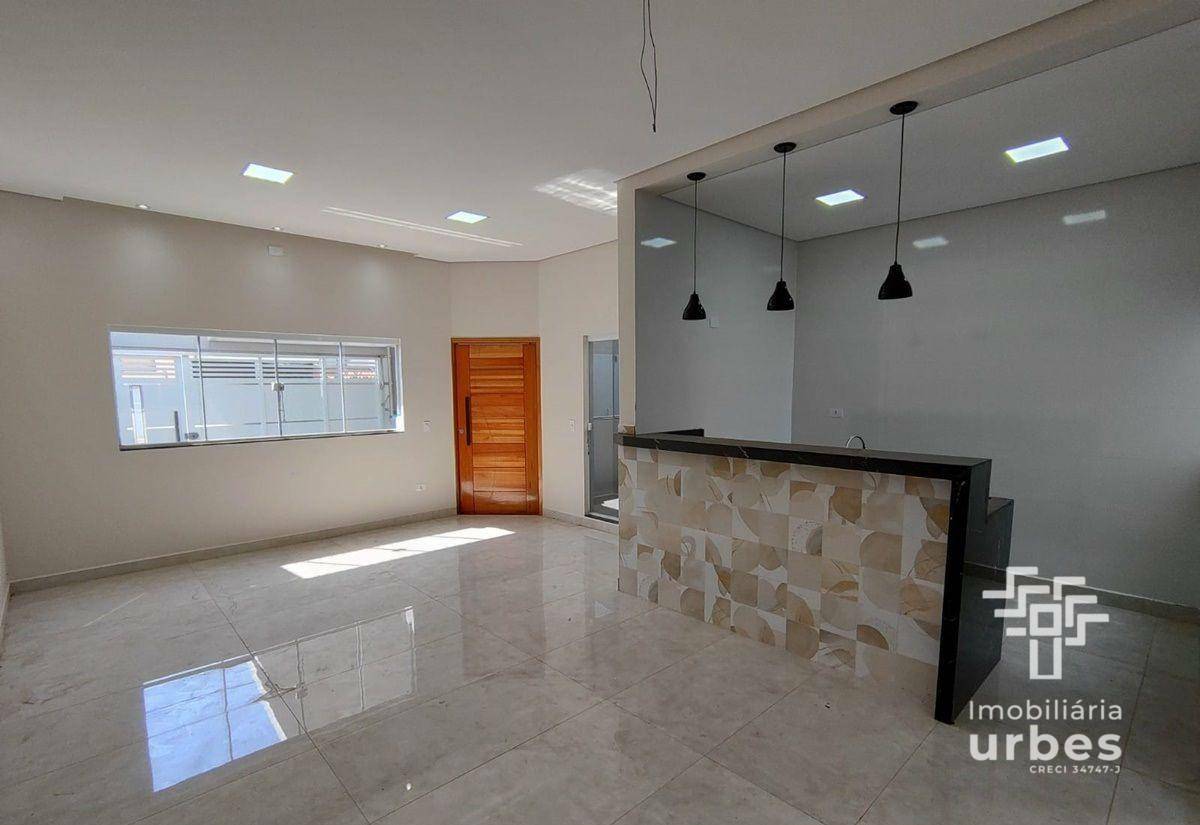 Casa à venda com 3 quartos, 137m² - Foto 4