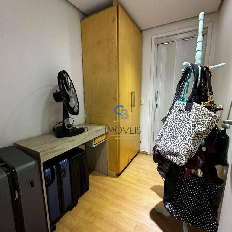 Apartamento à venda com 3 quartos, 93m² - Foto 13