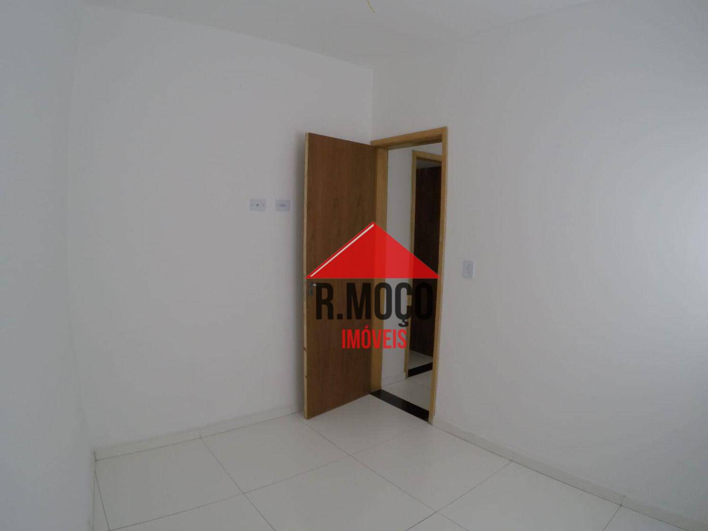 Apartamento à venda e aluguel com 2 quartos, 42m² - Foto 13