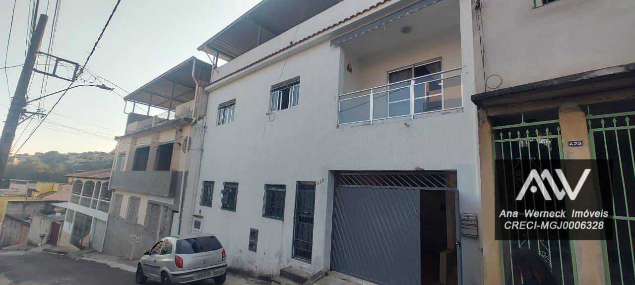 Casa à venda com 3 quartos, 200m² - Foto 2