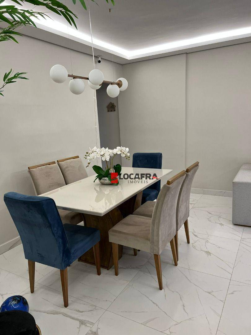 Apartamento à venda com 3 quartos, 90m² - Foto 4