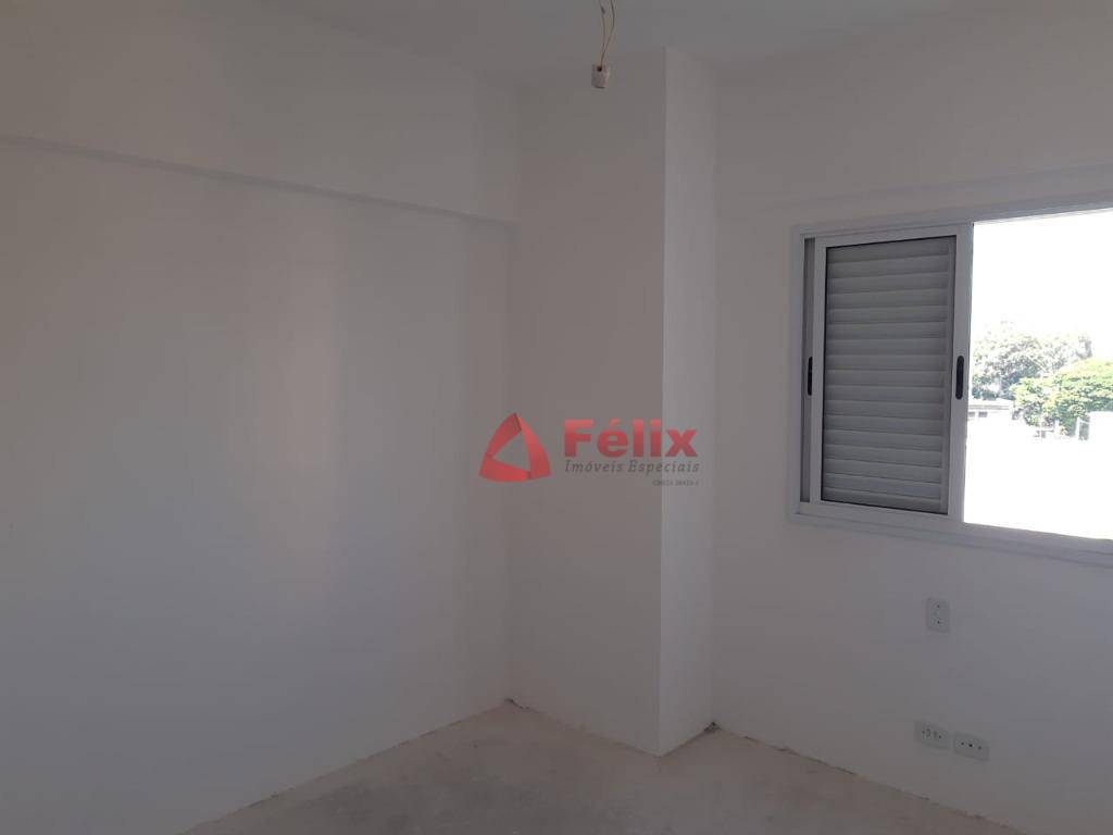 Apartamento à venda com 3 quartos, 125m² - Foto 14