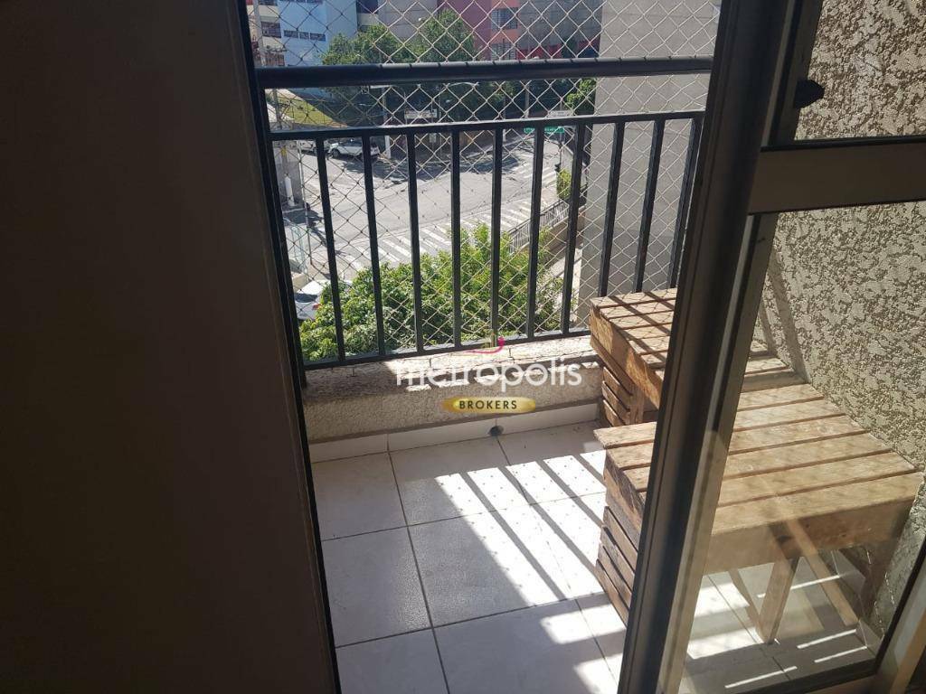 Apartamento à venda com 3 quartos, 61m² - Foto 4