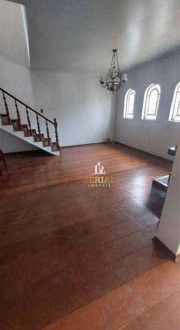 Sobrado à venda com 6 quartos, 360m² - Foto 4