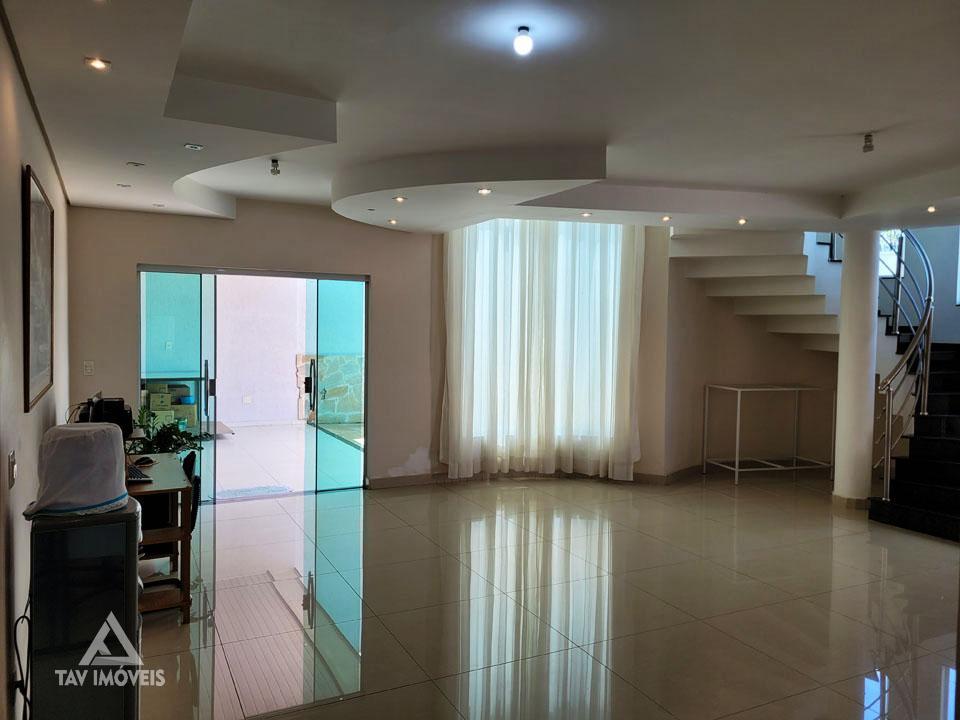 Casa à venda com 3 quartos, 264m² - Foto 11