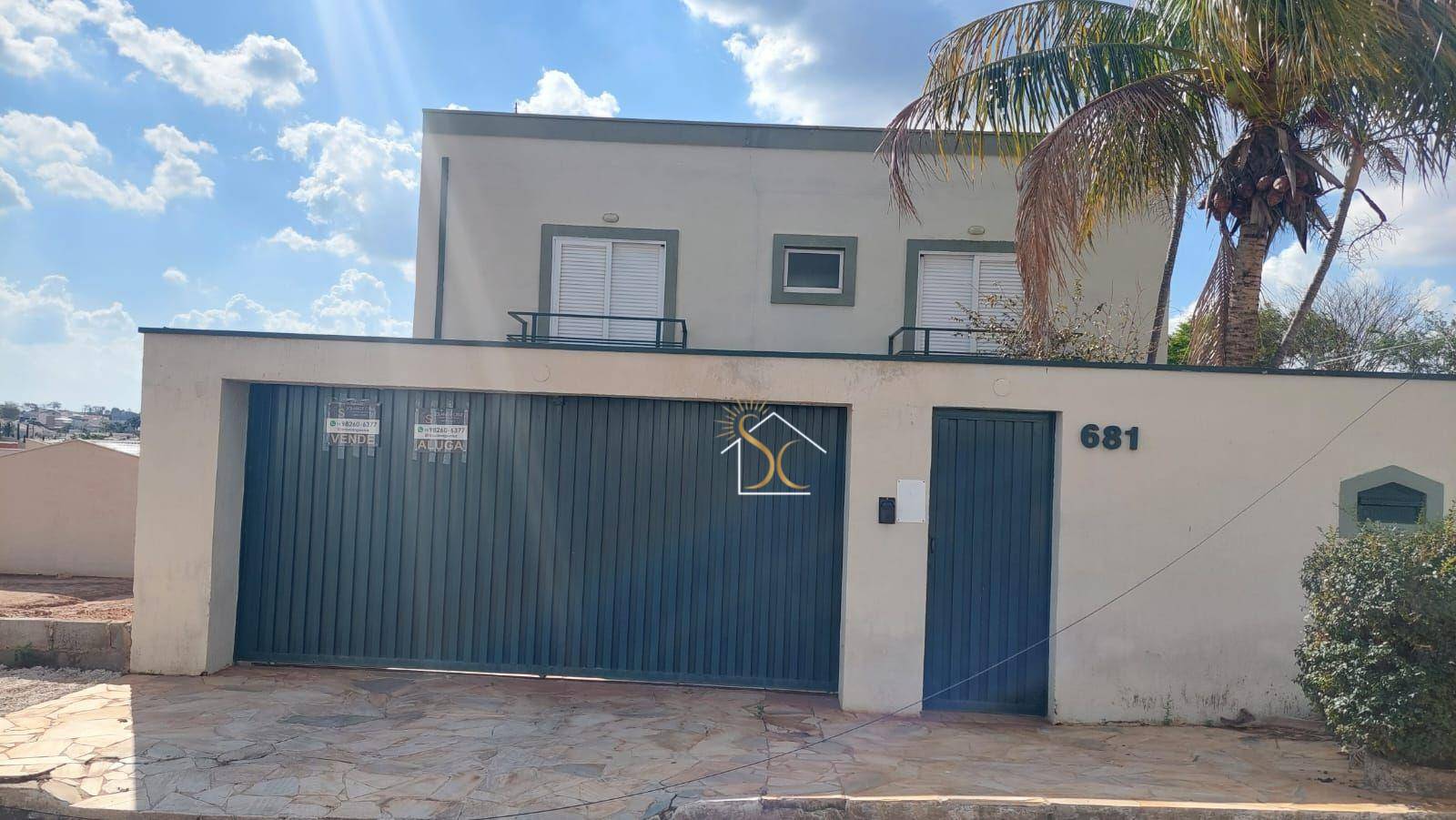 Casa, 3 quartos, 220 m² - Foto 2