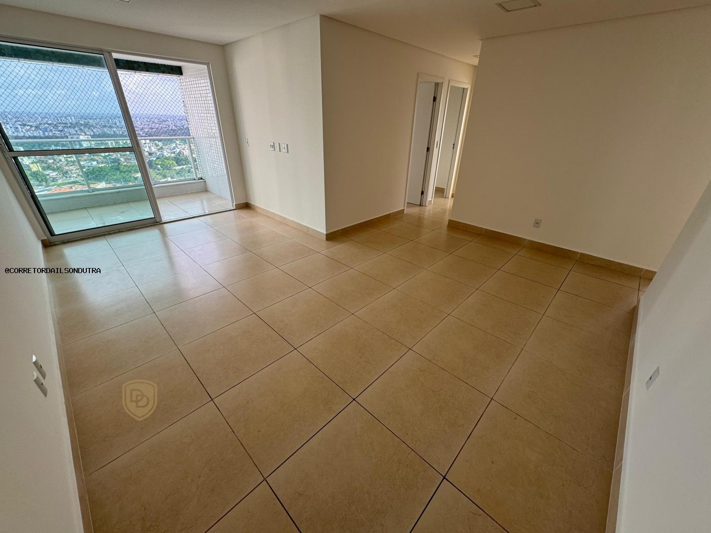 Apartamento à venda com 3 quartos, 91m² - Foto 1