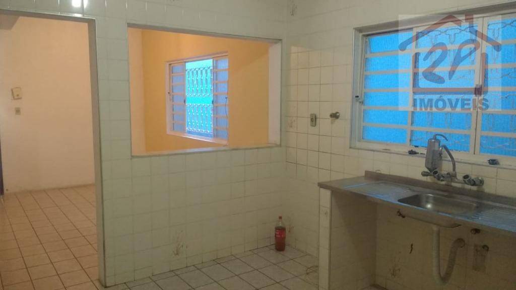 Casa à venda com 2 quartos, 140m² - Foto 14