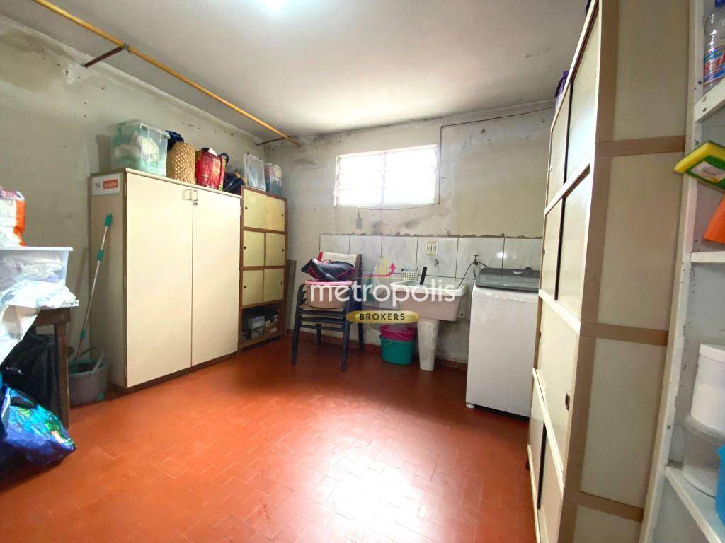 Casa à venda com 3 quartos, 201m² - Foto 19