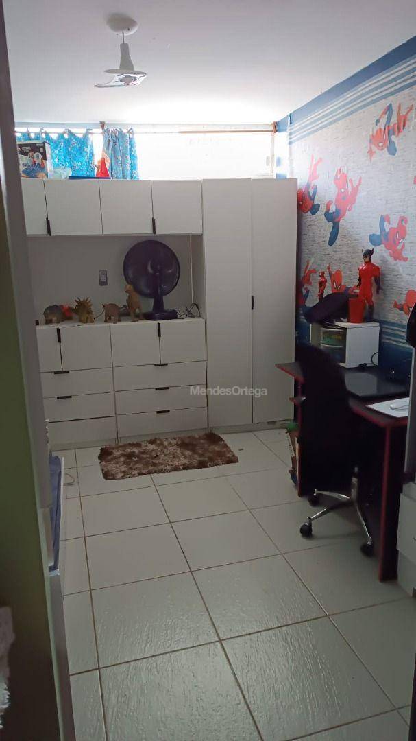 Apartamento à venda com 3 quartos, 106m² - Foto 9