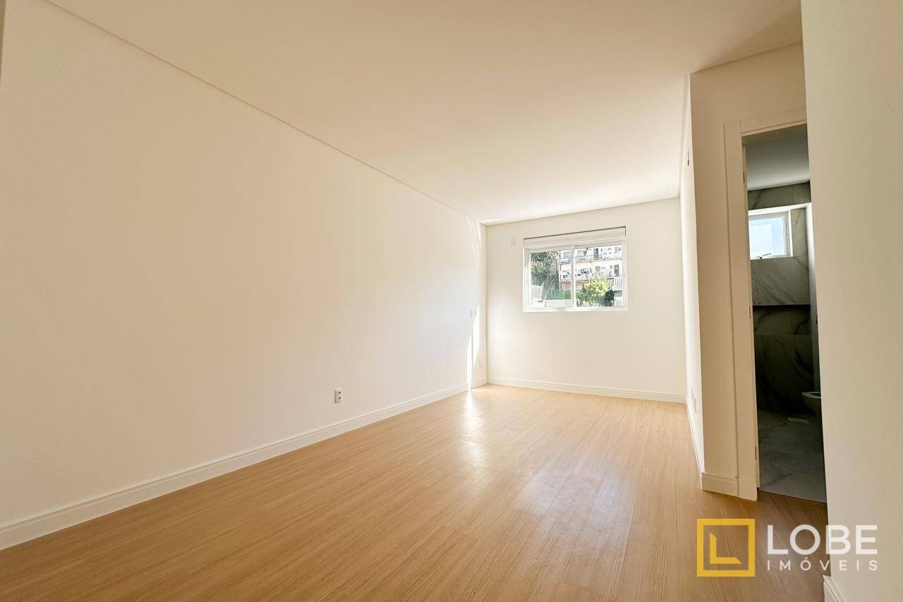 Apartamento à venda com 3 quartos, 121m² - Foto 12