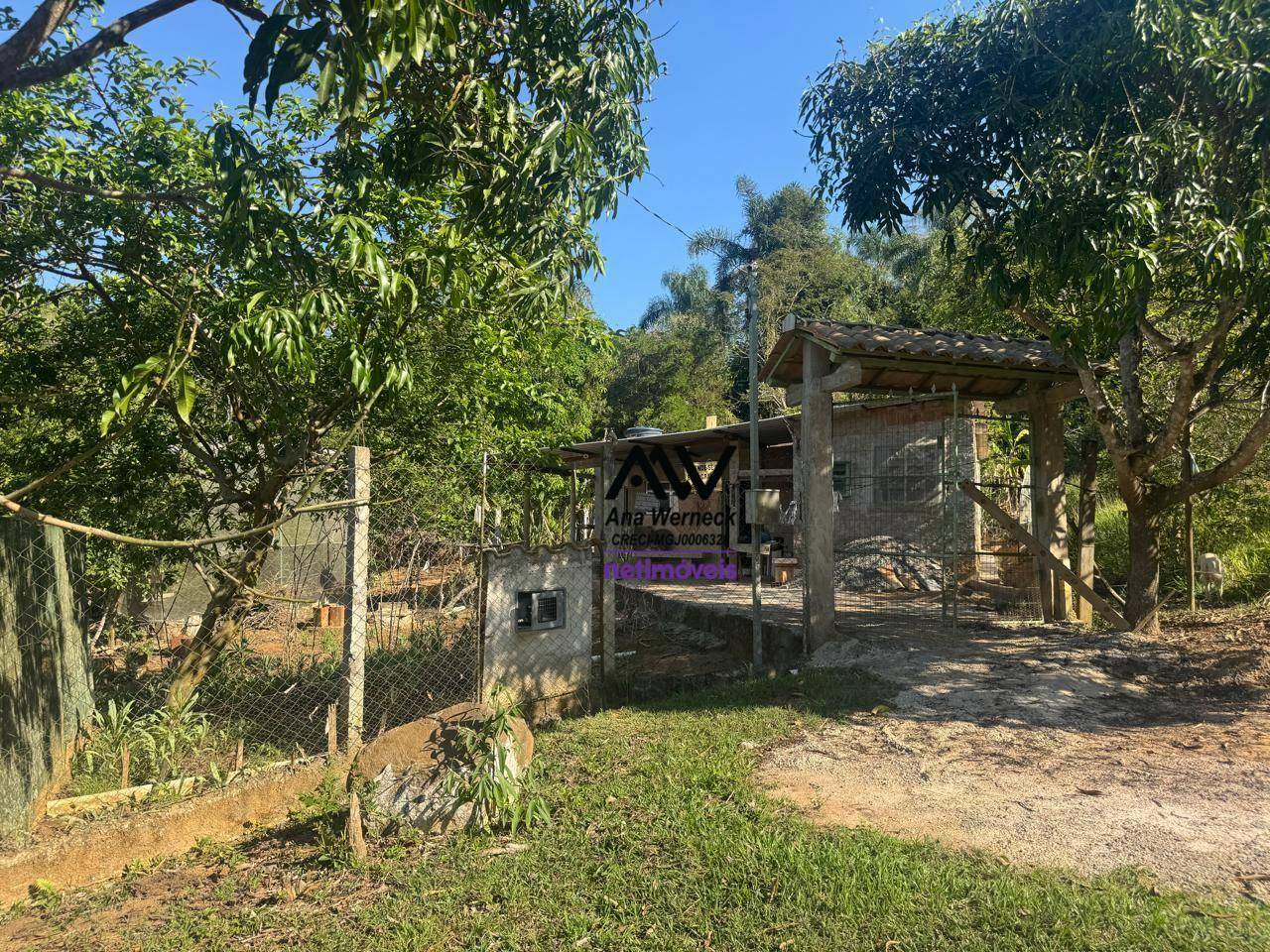 Sítio, 3 quartos, 1123 m² - Foto 1