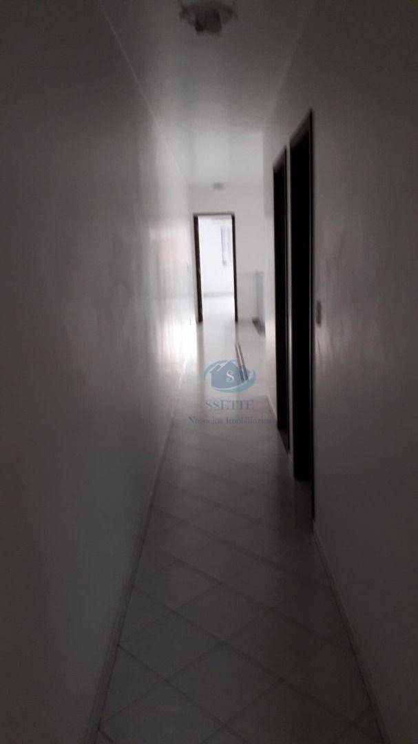 Sobrado à venda com 3 quartos, 240m² - Foto 20