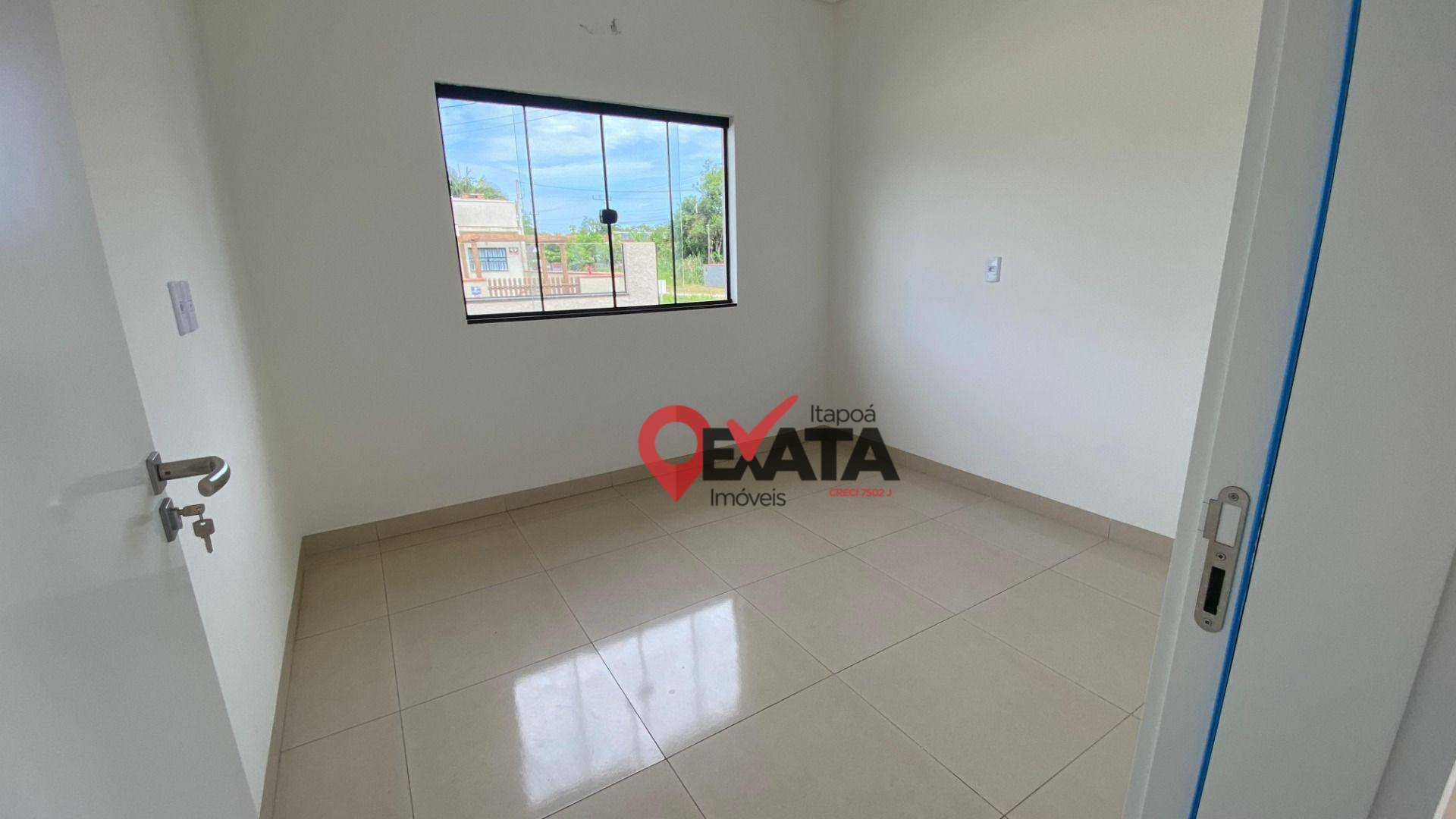 Casa à venda com 3 quartos, 88m² - Foto 10