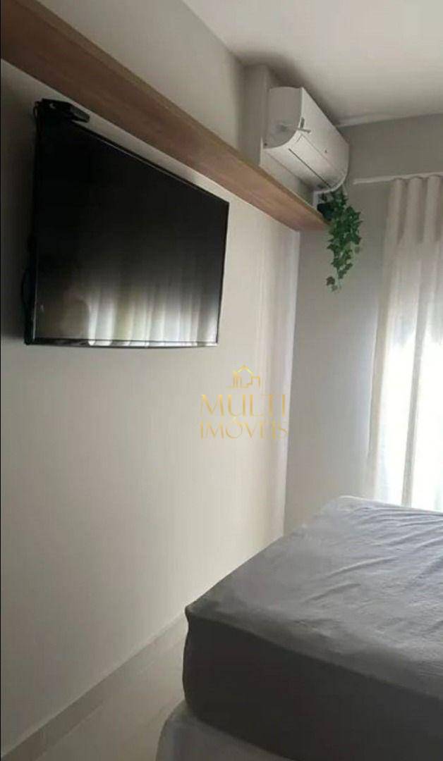 Apartamento à venda com 2 quartos, 68m² - Foto 3