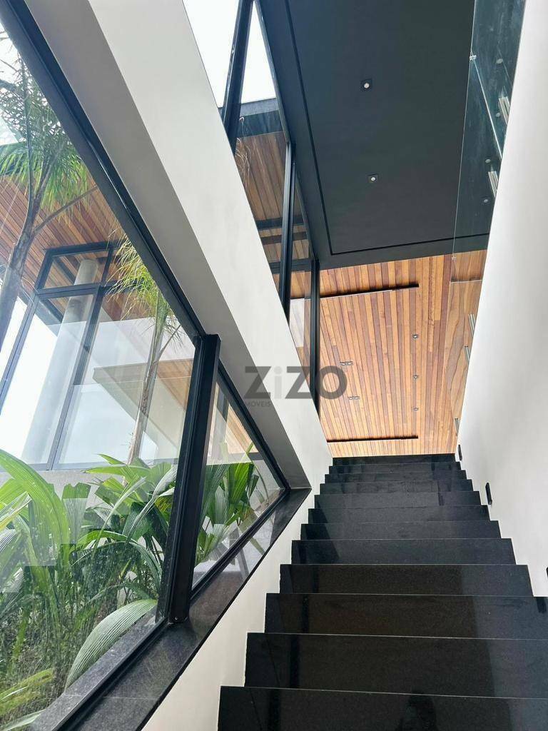 Casa de Condomínio à venda com 4 quartos, 600m² - Foto 15