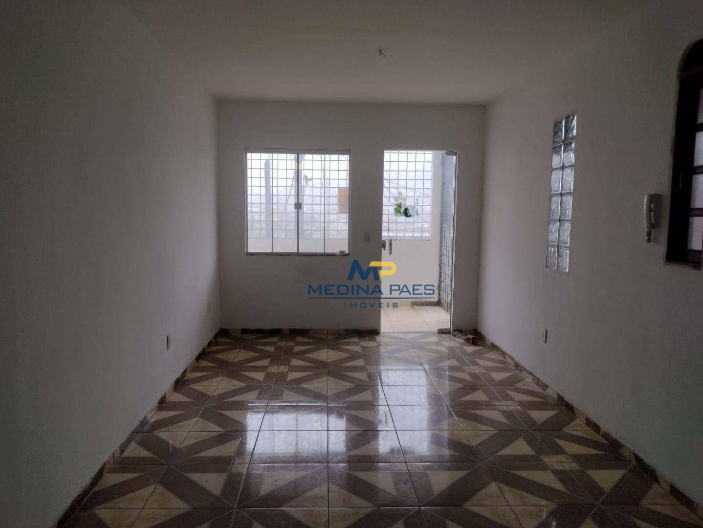 Sobrado à venda com 2 quartos, 90M2 - Foto 1