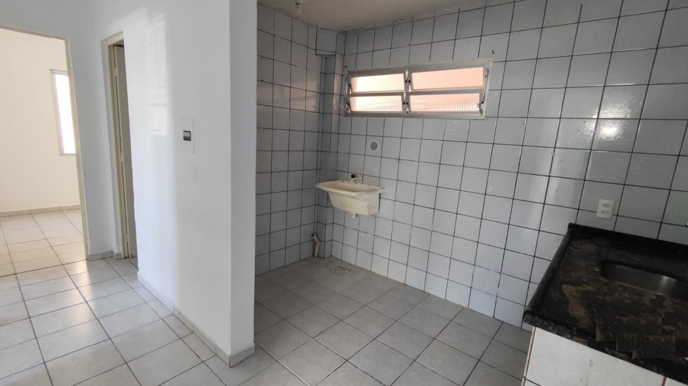 Apartamento à venda com 3 quartos, 41m² - Foto 27