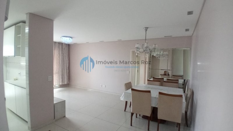 Apartamento à venda com 3 quartos, 119m² - Foto 8