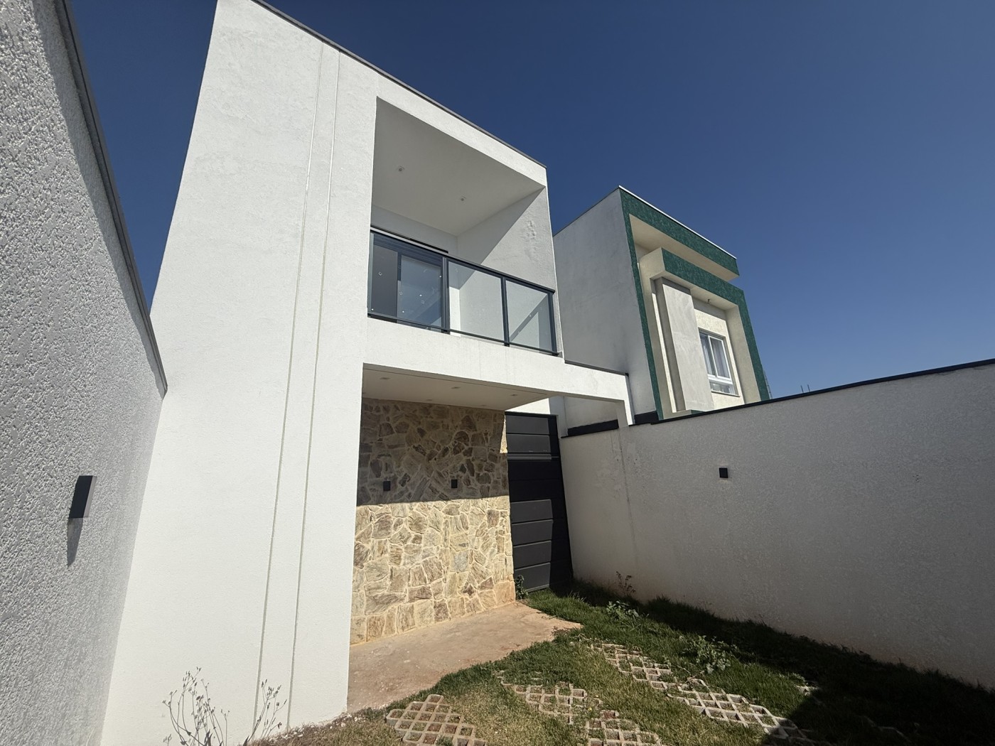 Casa à venda com 3 quartos, 123m² - Foto 3