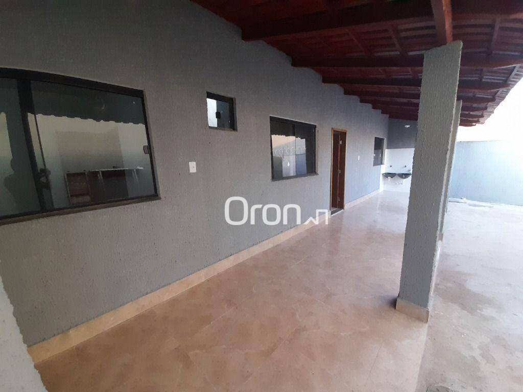 Casa à venda com 2 quartos, 80m² - Foto 5